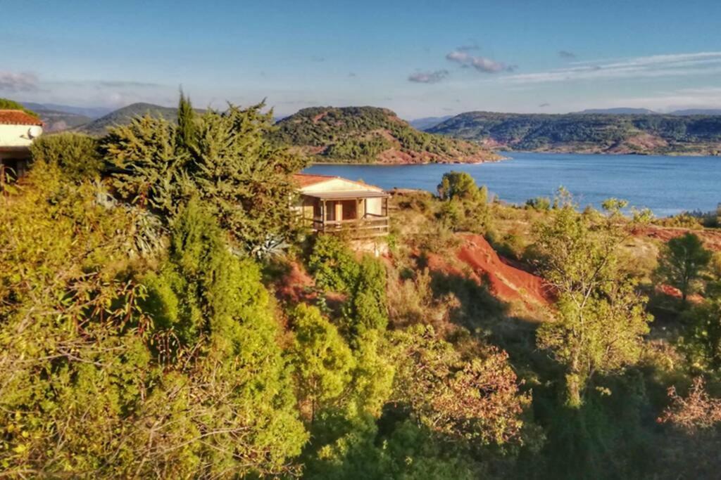 Studio 32M2 - Dans Propriete Avec Vue Imprenable Sur Le Lac Du Salagou Liausson エクステリア 写真