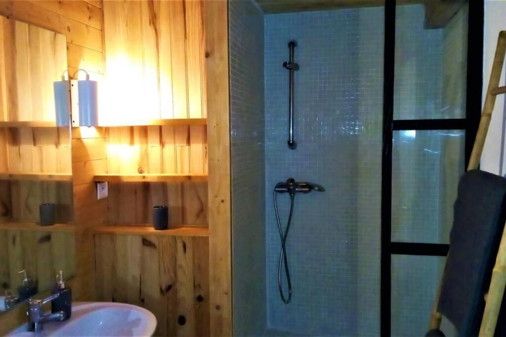 Studio 32M2 - Dans Propriete Avec Vue Imprenable Sur Le Lac Du Salagou Liausson エクステリア 写真