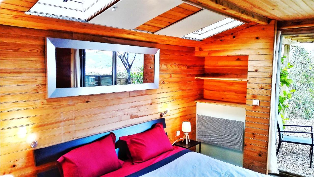 Studio 32M2 - Dans Propriete Avec Vue Imprenable Sur Le Lac Du Salagou Liausson エクステリア 写真